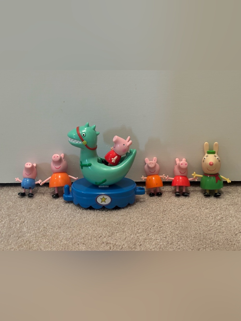 Peppa Pig Magical Parade Dragon Ride-On Mummy Pig Rebecca Rabbit Set Lot